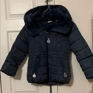 DKNY kuds winter puffer size S 7/8